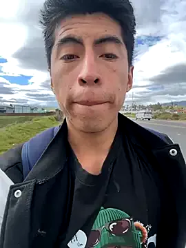 blondeangel_4u2 – webcam model profile photo Image 9