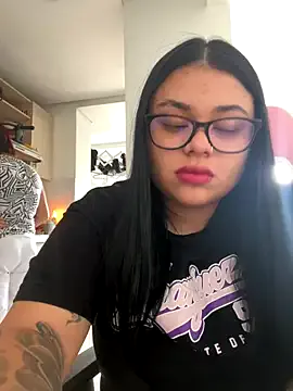 KendraAndMishel – webcam model profile photo Image 3