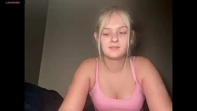 franksalise – webcam model profile photo Image 4