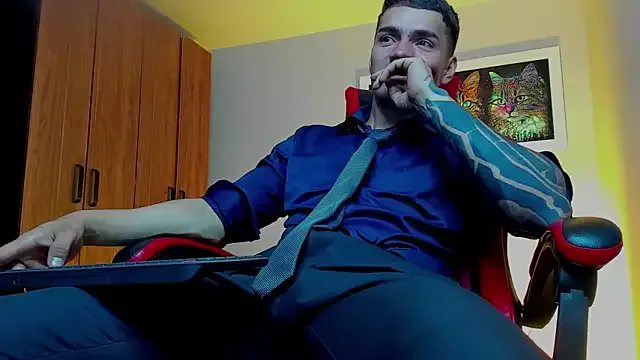 blondeangel_4u2 – webcam model profile photo Image 13