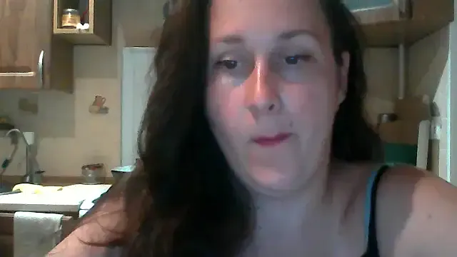 SusyBlair – webcam model profile photo Image 7