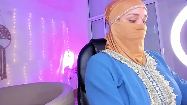 EditaMilf – webcam model profile photo Image 3