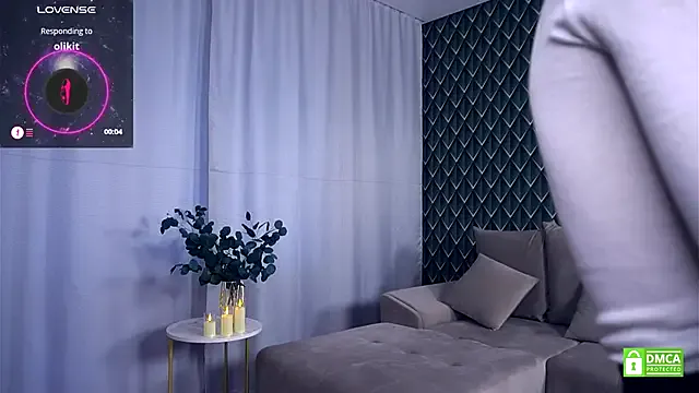 Lil-RO-XO – webcam model profile photo Image 10