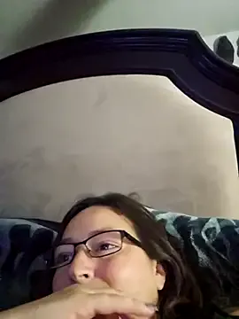 BabeBeth40 – webcam model profile photo Image 19