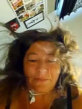 BabeBeth40 – webcam model profile photo Image 4