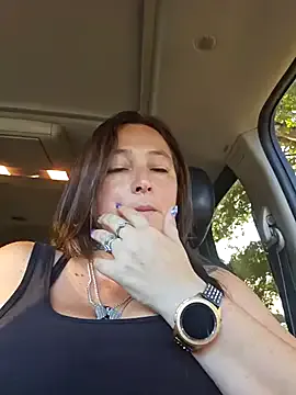 BabeBeth40 – webcam model profile photo Image 5