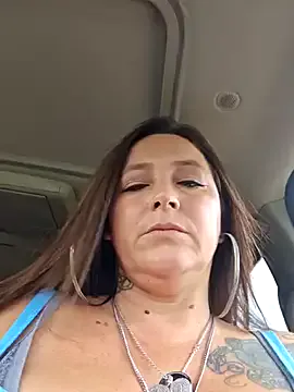 BabeBeth40 – webcam model profile photo Image 6