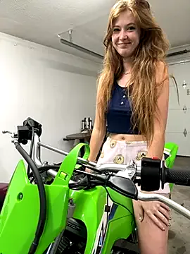 bridgetjean – webcam model profile photo Image 18