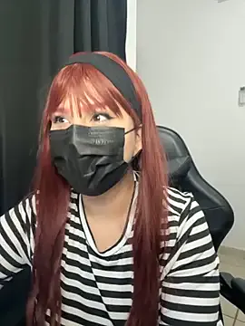 LizzieGreyX – webcam model profile photo Image 13