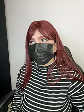 LizzieGreyX – webcam model profile photo Image 6
