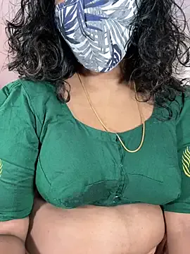 LizzieGreyX – webcam model profile photo Image 18