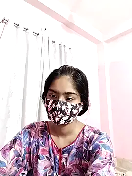 pintsizedblonde – webcam model profile photo Image 3