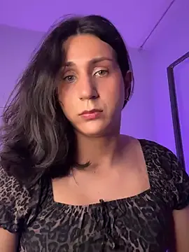 charliecake – webcam model profile photo Image 4