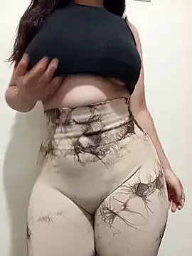 hothoneybabe – webcam model profile photo Image 2