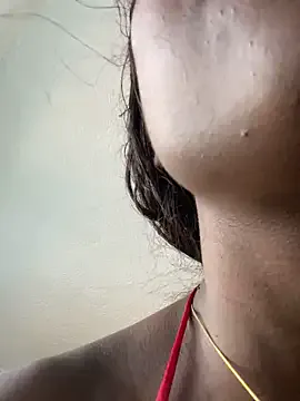 BlondeScarlettx – webcam model profile photo Image 8