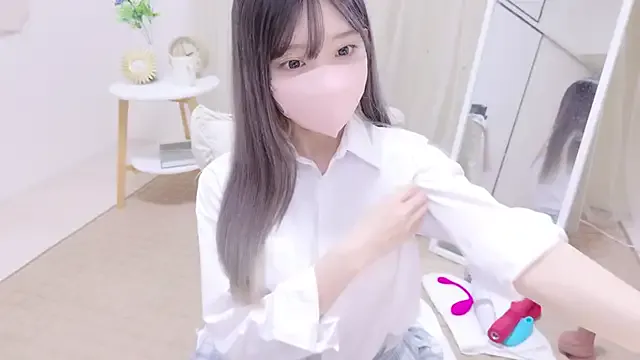 SashaVaughn – webcam model profile photo Image 14