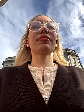 lesbifelinas – webcam model profile photo Image 13