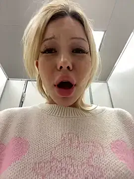 lesbifelinas – webcam model profile photo Image 18