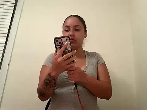 VioletchelseaBabesatation – webcam model profile photo Image 10