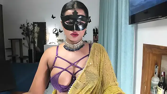 LizzieGreyX – webcam model profile photo Image 8