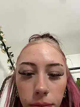 baddieinabenz – webcam model profile photo