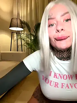 MarilynRainbow – webcam model profile photo Image 18