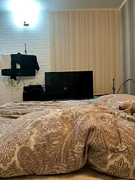 British_EmJess – webcam model profile photo Image 17