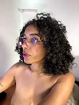 HellMor – webcam model profile photo Image 7