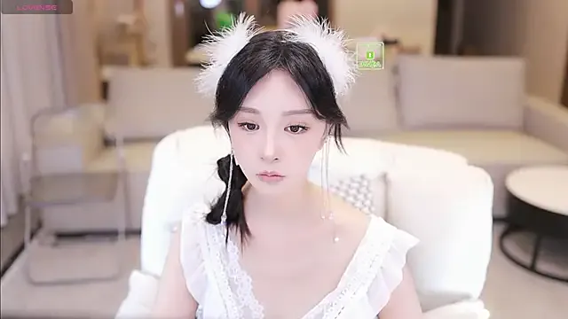 LeilaNightova – webcam model profile photo Image 10