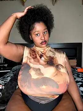 SashaVaughn – webcam model profile photo Image 9