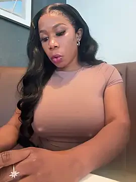 SusyBlair – webcam model profile photo Image 11