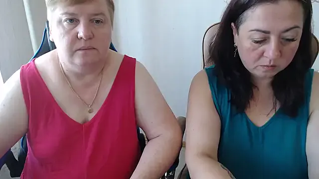 HotHoneyChile – webcam model profile photo Image 6