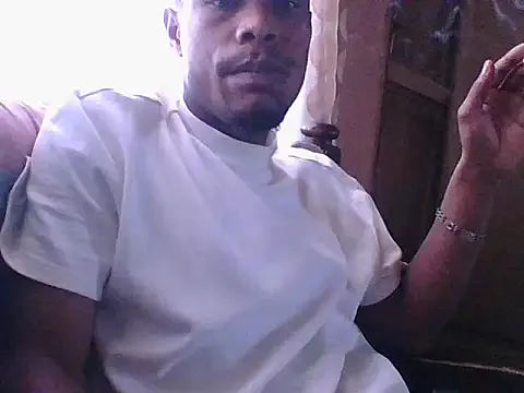 SusyBlair – webcam model profile photo Image 4