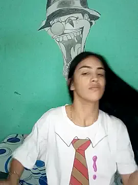 pintsizedblonde – webcam model profile photo Image 8