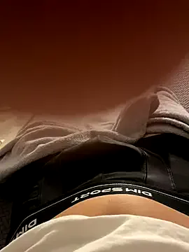 SusyBlair – webcam model profile photo Image 2