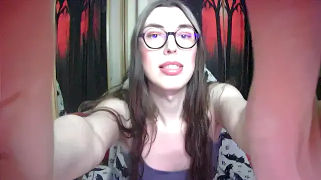 British_EmJess – webcam model profile photo Image 4