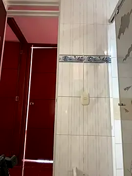 DaryaStars – webcam model profile photo Image 4