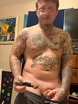 British_EmJess – webcam model profile photo Image 8