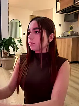 VallerieJones – webcam model profile photo Image 15