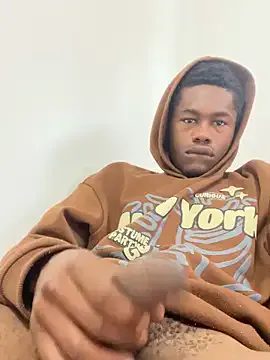 British_EmJess – webcam model profile photo Image 2