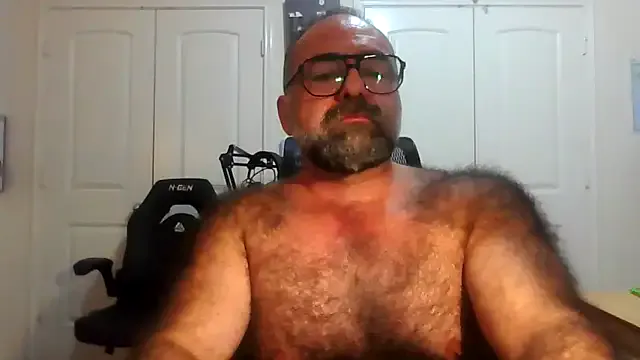 BrookeBratXO – webcam model profile photo Image 16