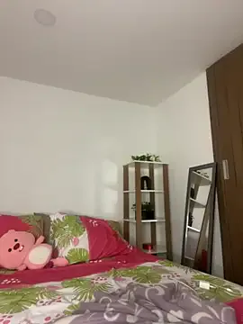 MiaTonyy – webcam model profile photo Image 13