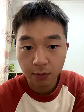 SashaVaughn – webcam model profile photo Image 9