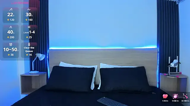 Lilye – webcam model profile photo Image 19