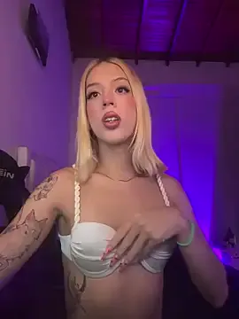 naomigomezz – webcam model profile photo Image 5