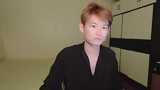 1pushman – webcam model profile photo Image 10