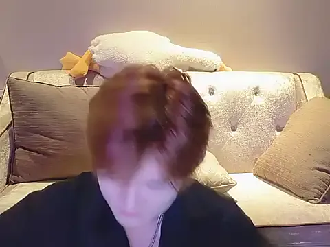 1pushman – webcam model profile photo Image 3