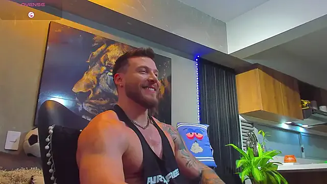 Donovan_Desmond – webcam model profile photo Image 4