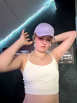 SusyBlair – webcam model profile photo Image 3