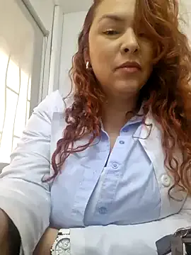 SusyBlair – webcam model profile photo Image 7